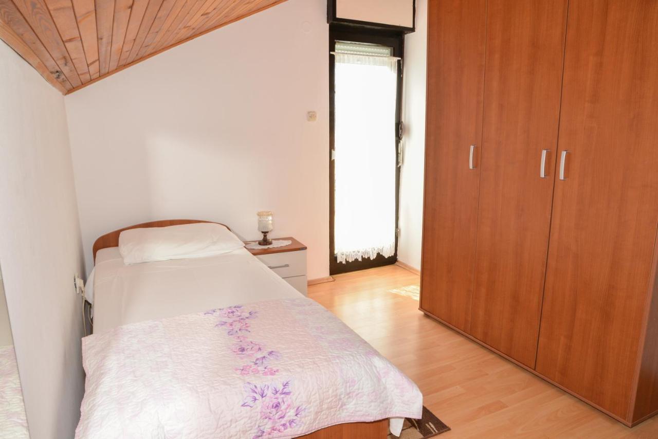 Appartement Sestan *